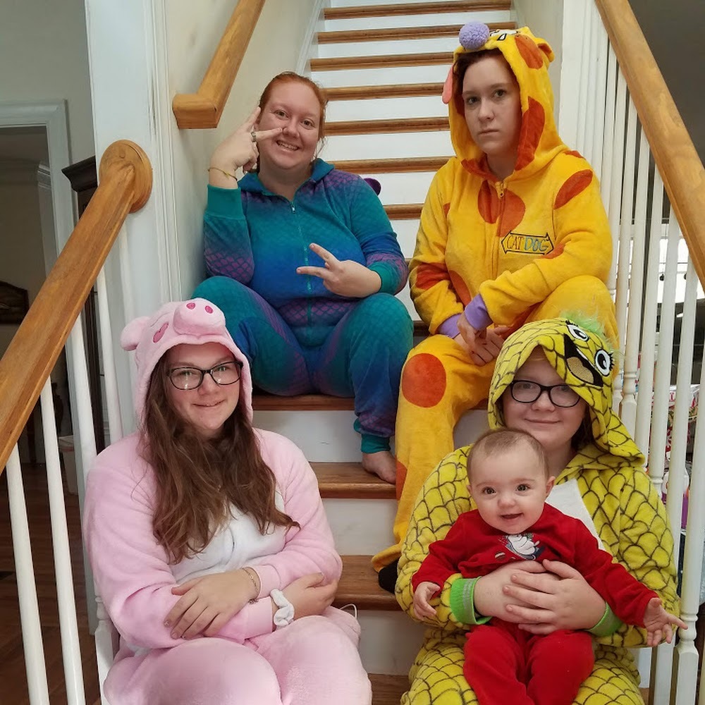 Meet your Posher, Shelby